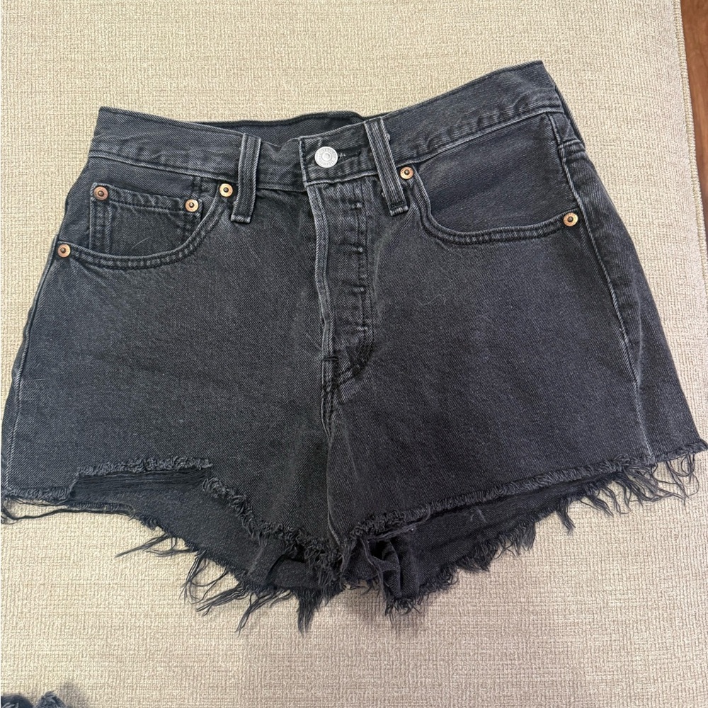 Black Levi 501 Shorts